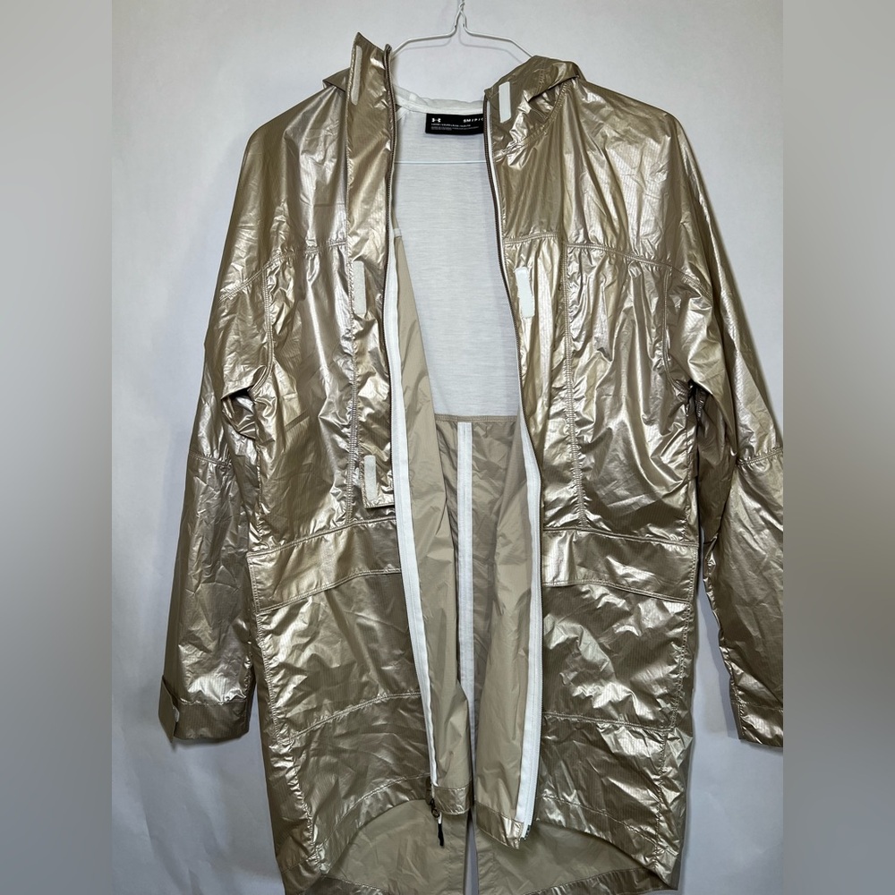 Under Armour Metallic Gold Hooded Windbreaker Jacket Size Small NWT - Picture 4 of 15